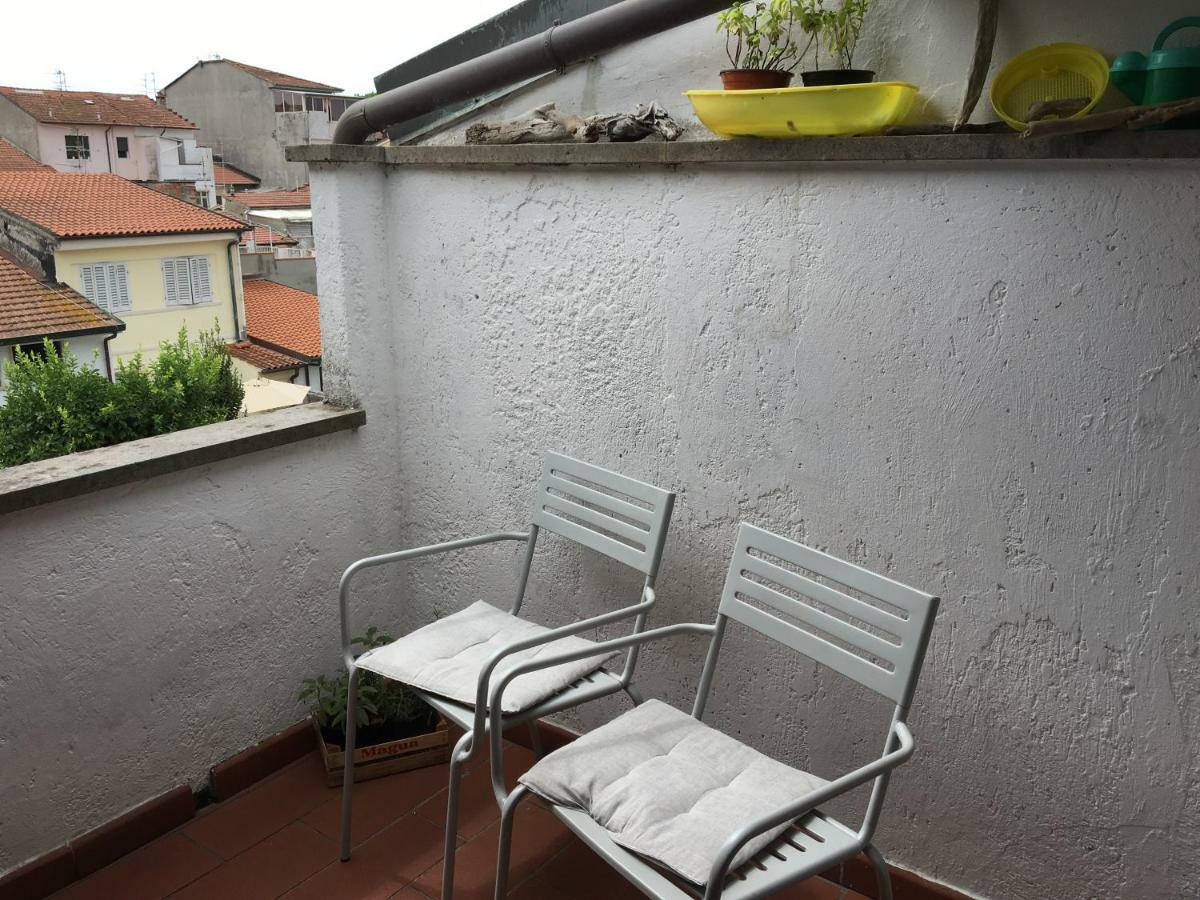 Apartamento Casa Guglielmo Viareggio Exterior foto