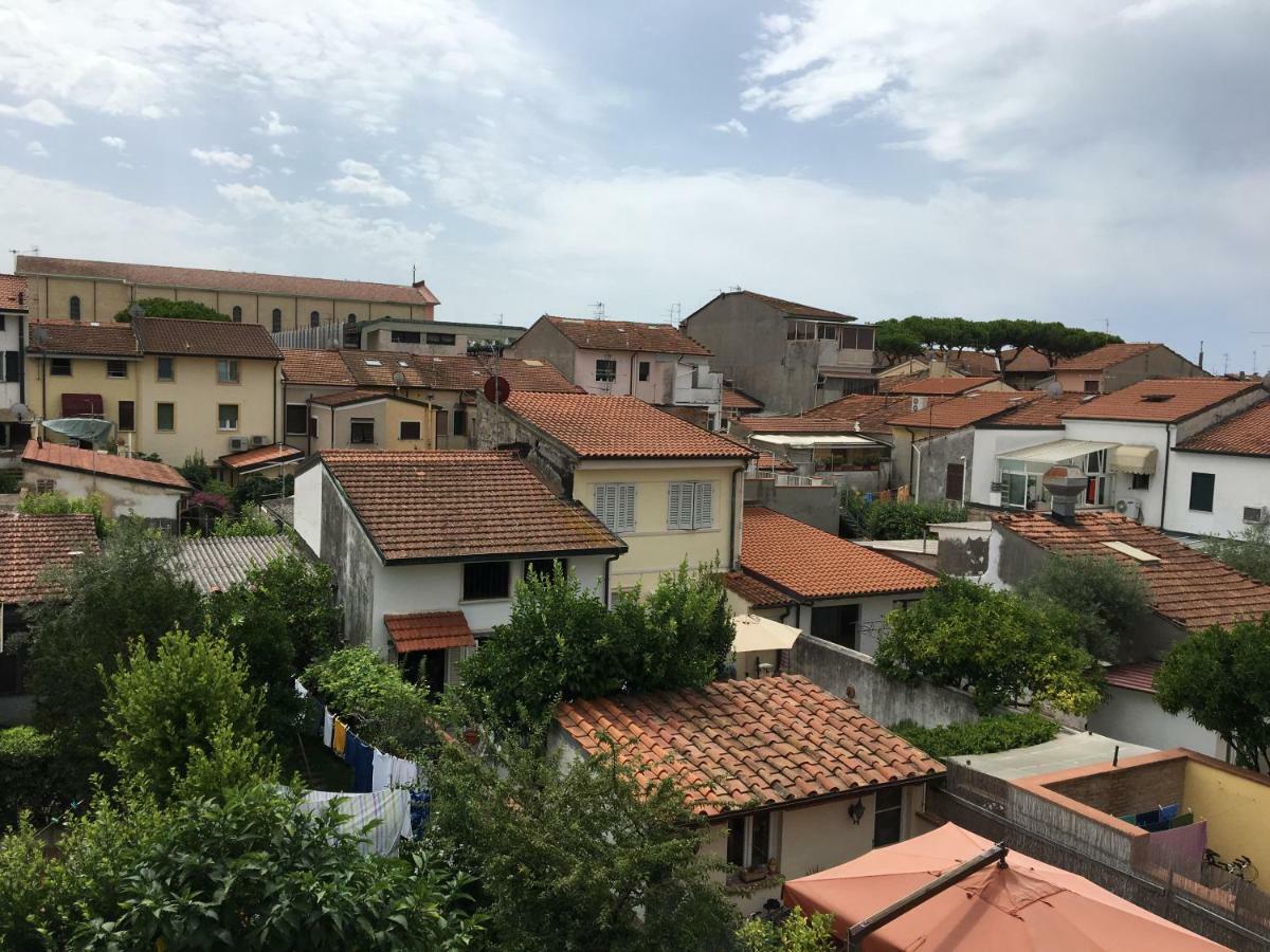 Apartamento Casa Guglielmo Viareggio Exterior foto